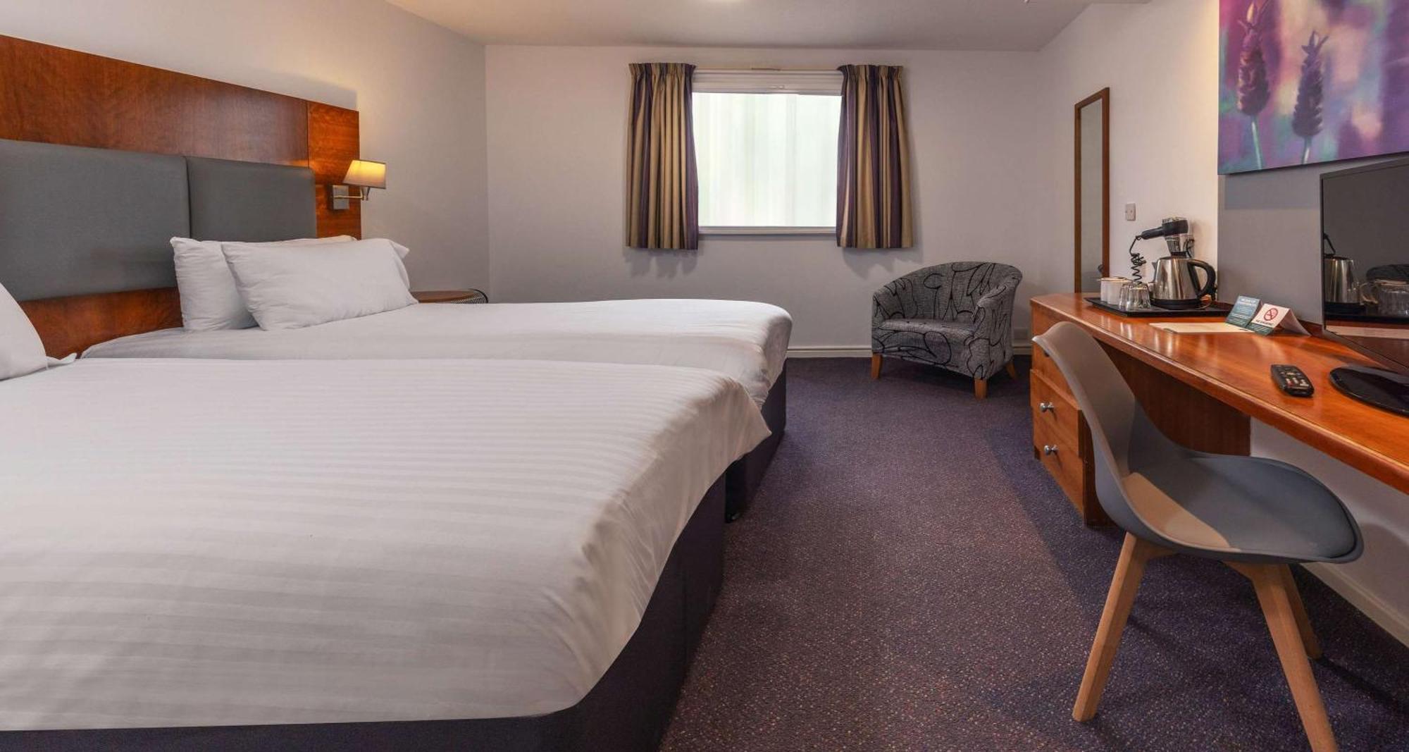 The Magnum Hotel Sunderland, Sure Hotel Collection By Best Western Sunderland  Exterior photo